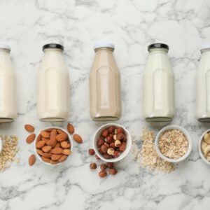 چگونه یک جایگزین شیر گیاهی انتخاب کنیم